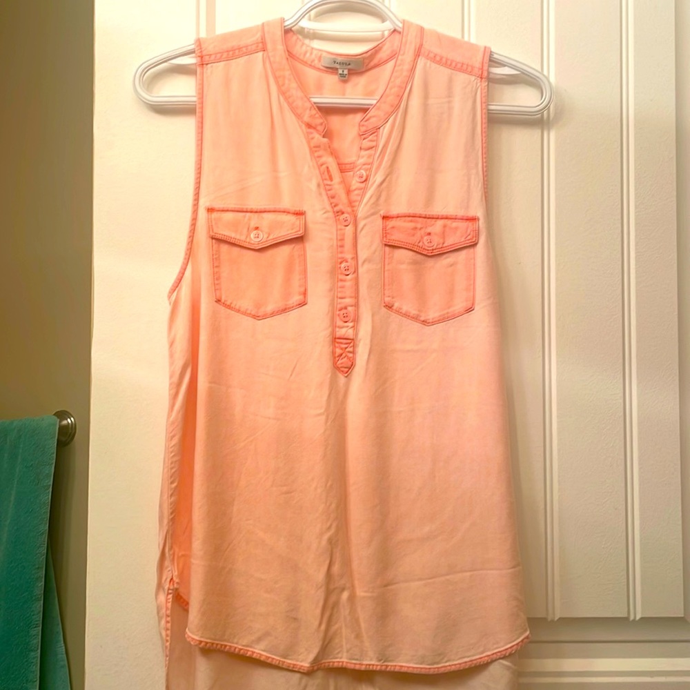 Aritzia Sleeveless Top with Buttons